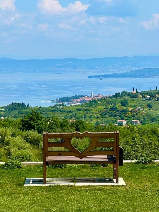 Apartmaji Meli Pu Izola Exteriör bild
